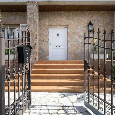 Villa Paquita Καλέλα Εξωτερικό φωτογραφία