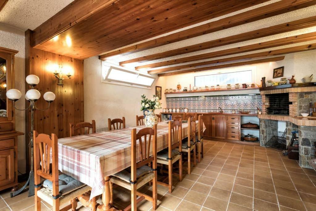 Villa Paquita Καλέλα Εξωτερικό φωτογραφία