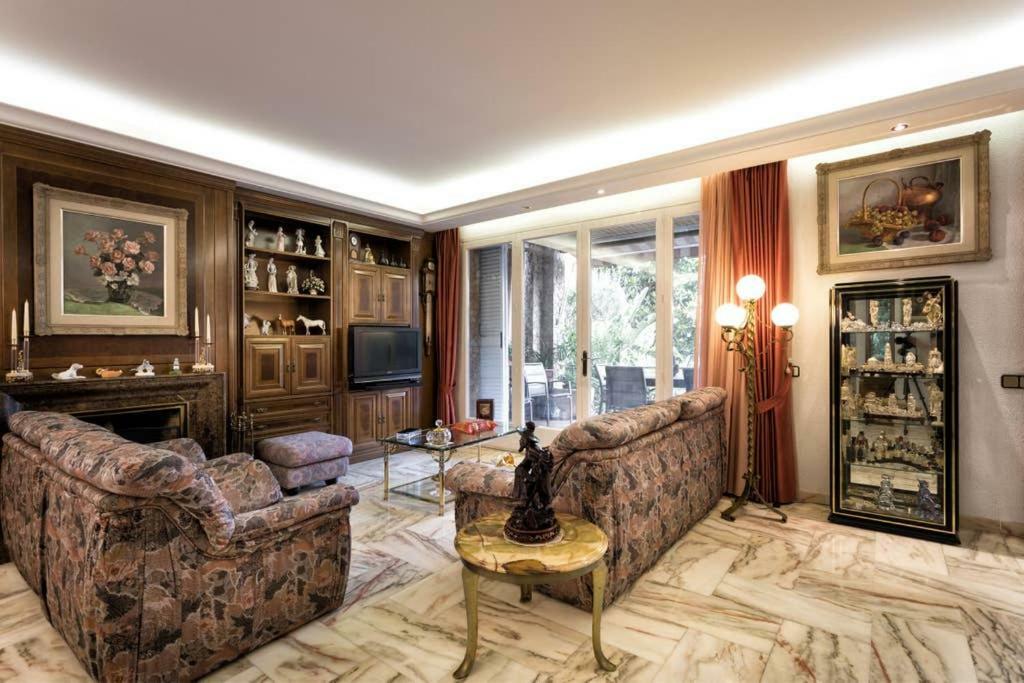 Villa Paquita Καλέλα Εξωτερικό φωτογραφία