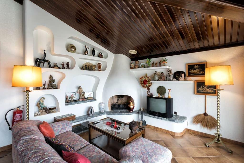 Villa Paquita Καλέλα Εξωτερικό φωτογραφία